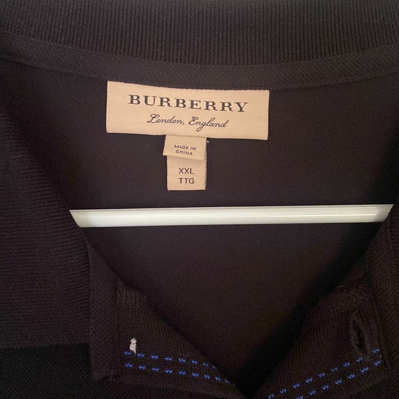 Burberry shirt. - Picture 3 of 4